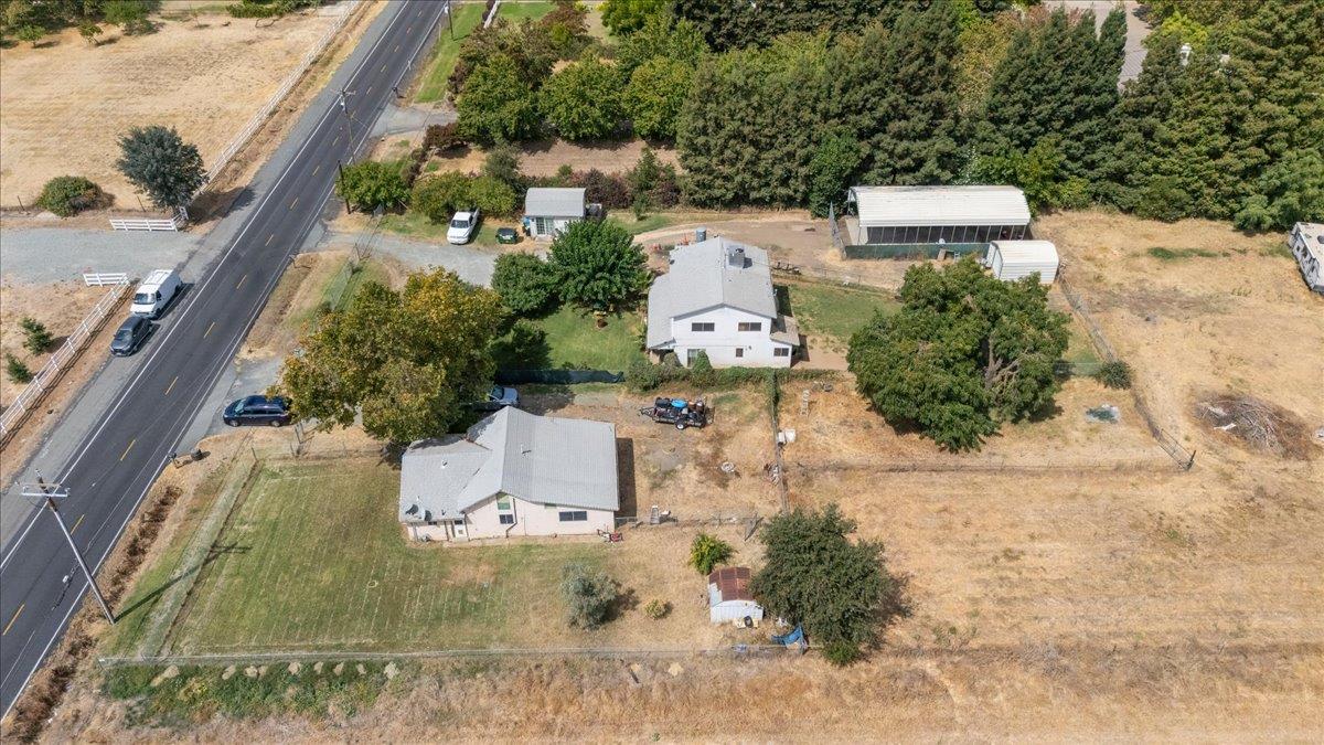 3203 E Collier Road