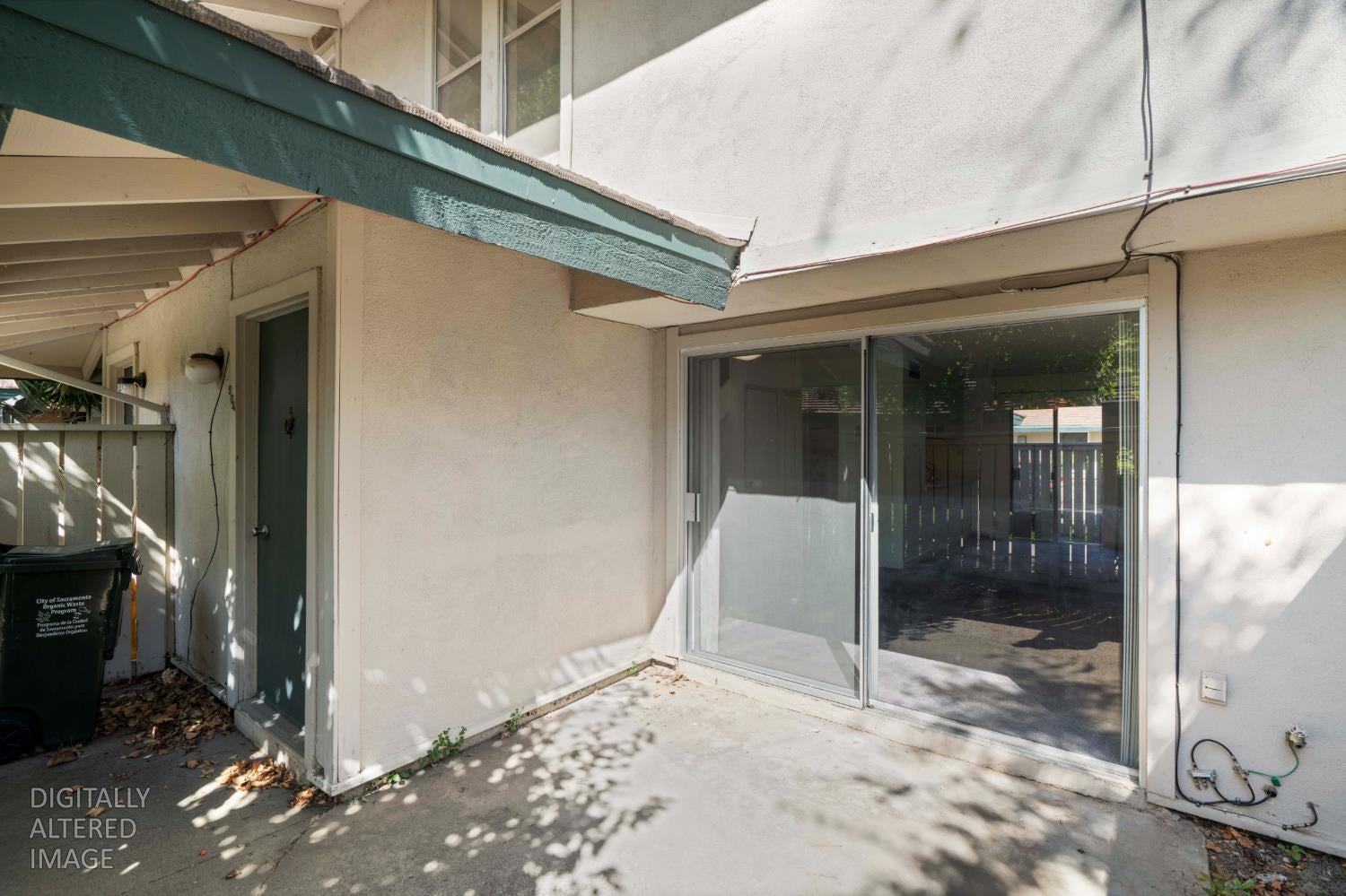 904 Roundtree Court