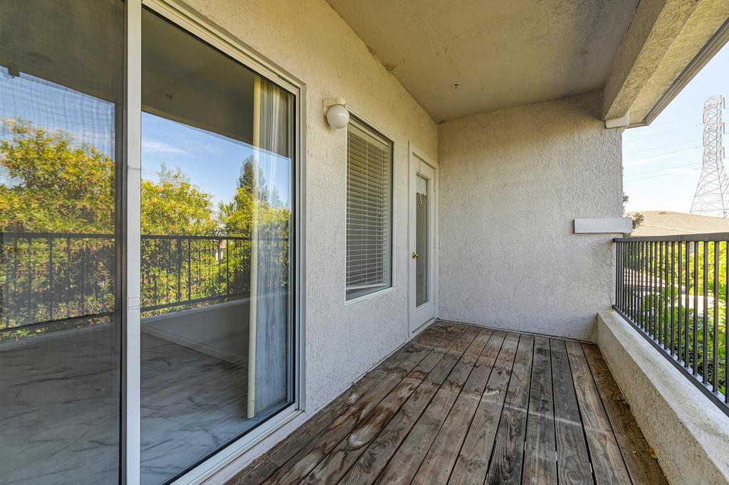 701 Gibson Drive 534