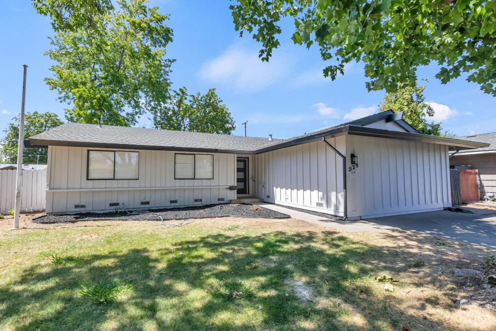 2129 Danbury Way