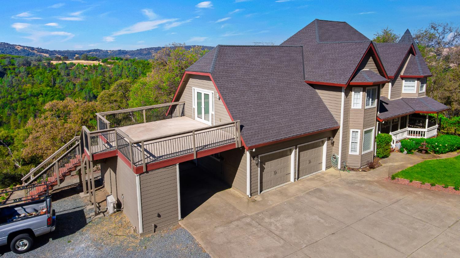 8681 Riverwood Drive