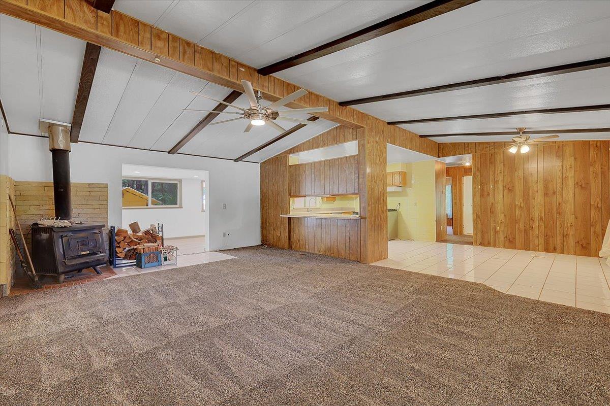 15369 Oregon Hill Road