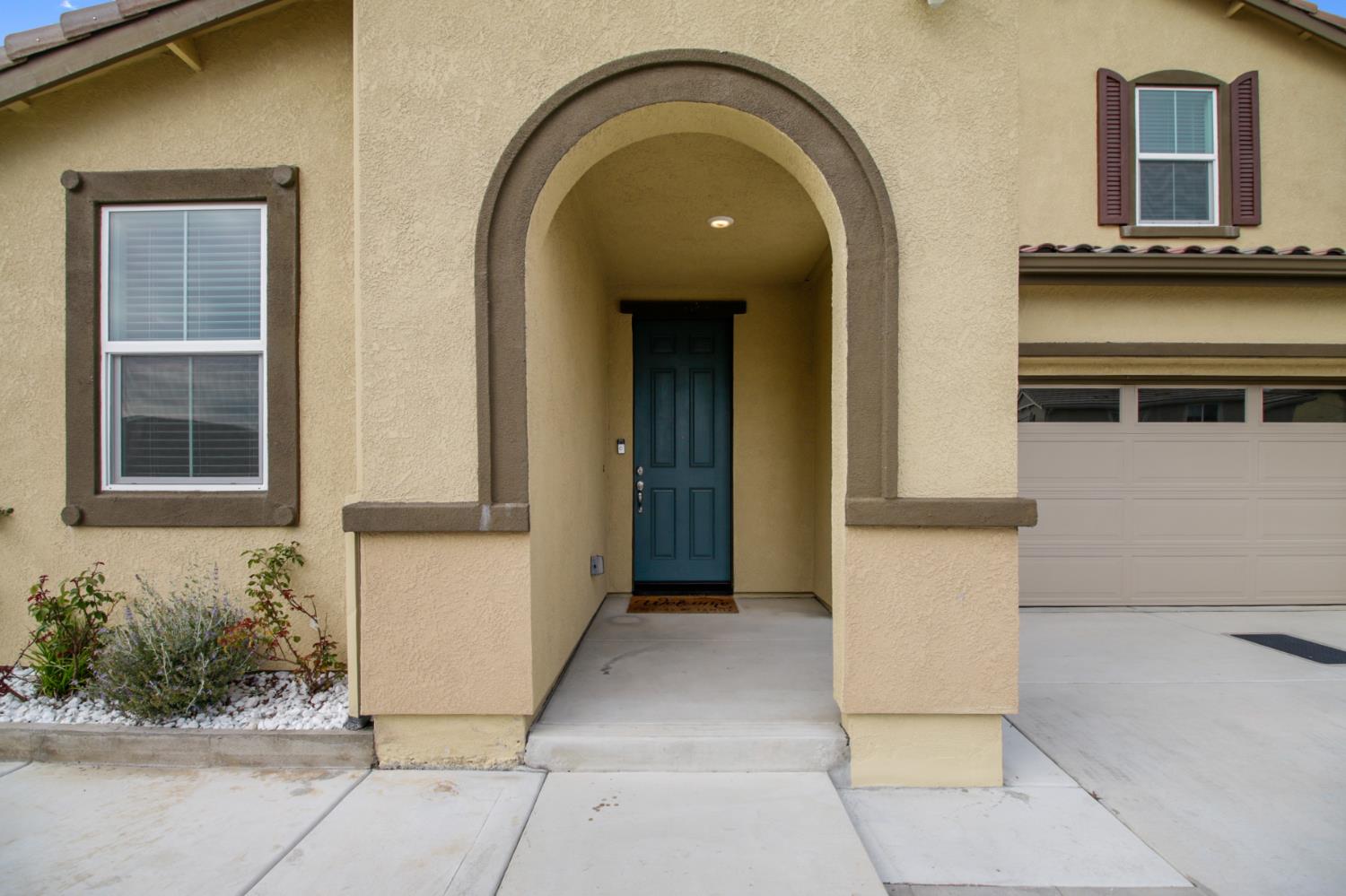 4562 Spring Harvest Drive