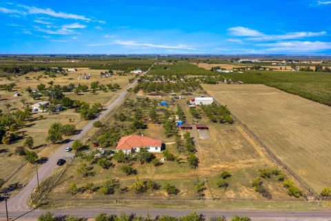 6581 Wisconsin Avenue Arbuckle CA 95912