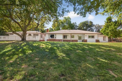 1835 Sundown Trail Placerville CA 95667