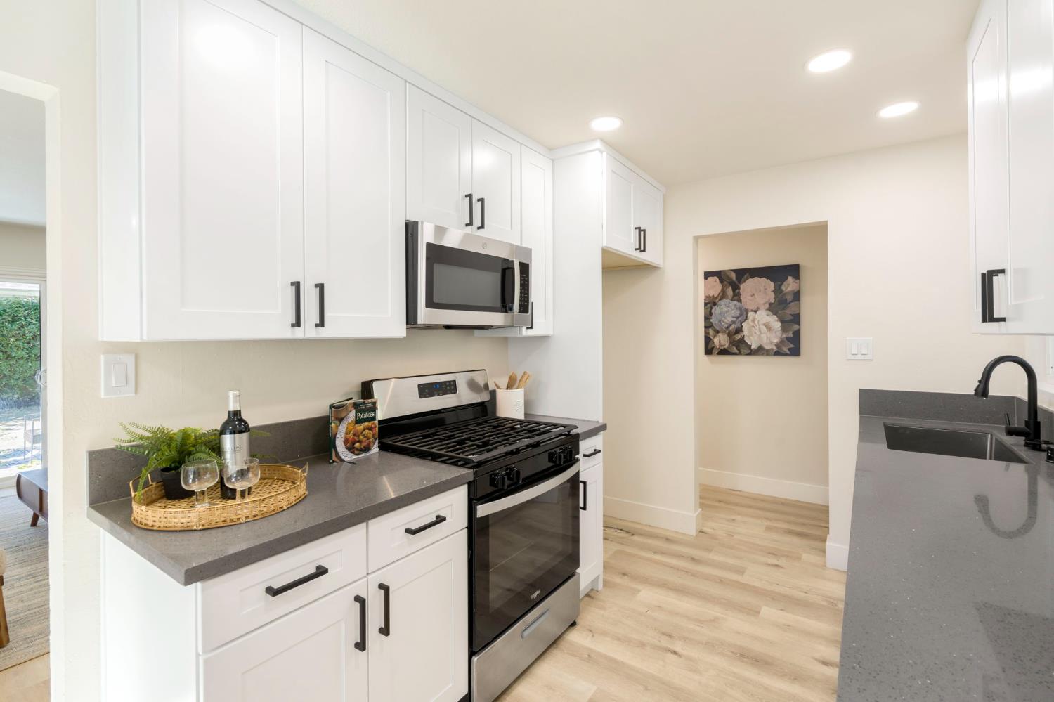 1312 Sheridan Avenue