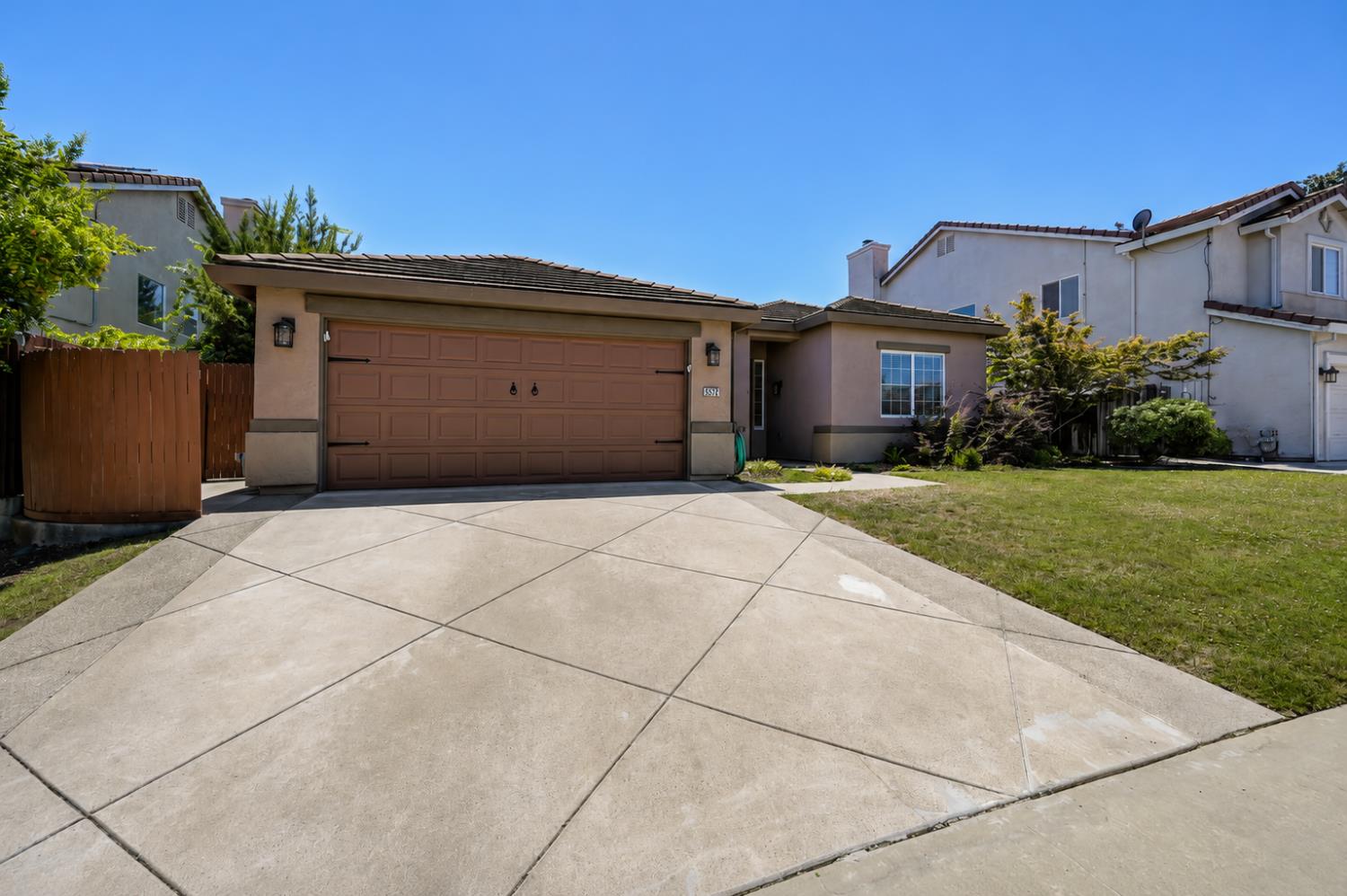 5522 SE Mable Rose Way