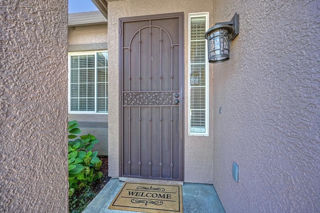 5522 SE Mable Rose Way