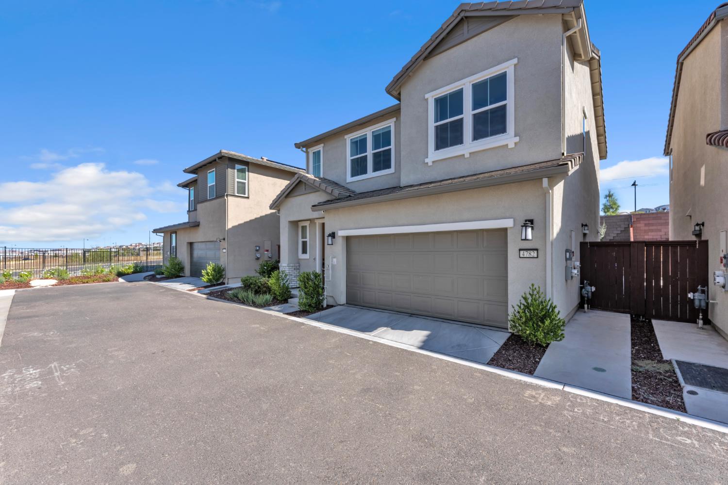 4782 Cantrell Drive