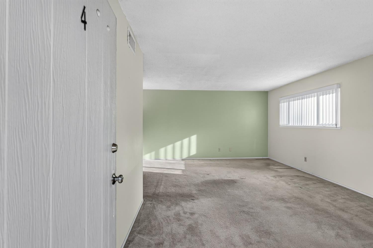6273 Cavan Drive 4