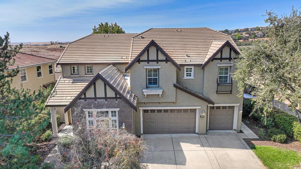 4924 Village Green Drive