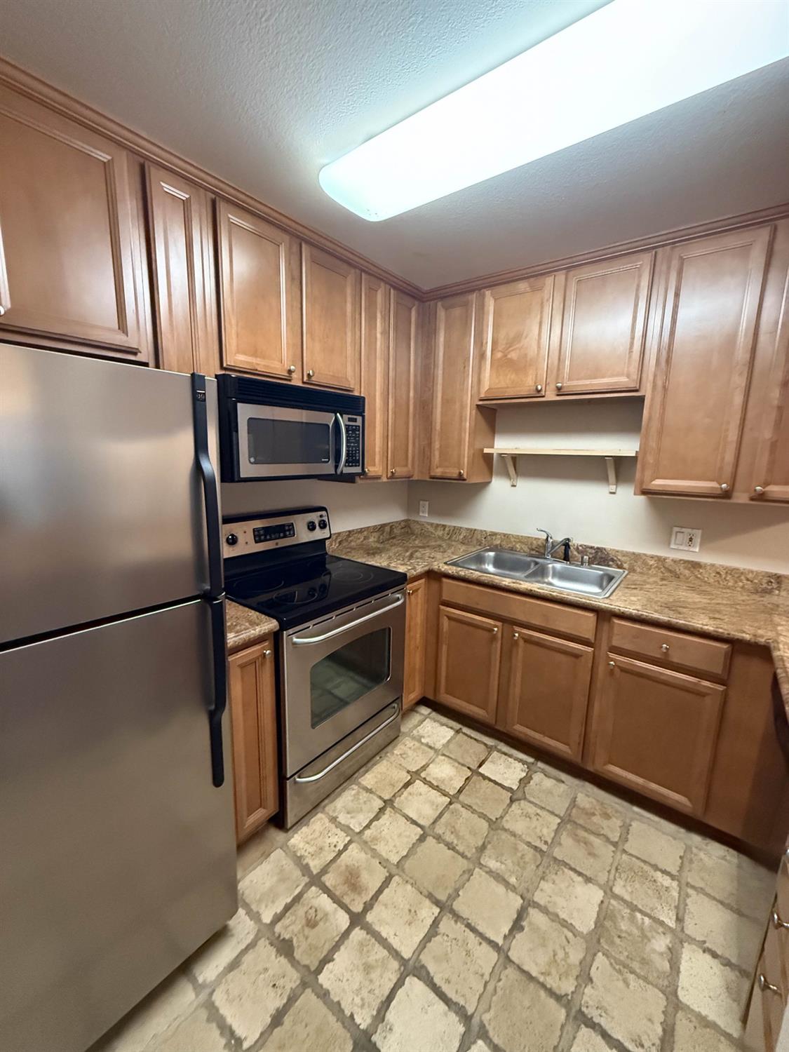 539 Woodside Oaks 1