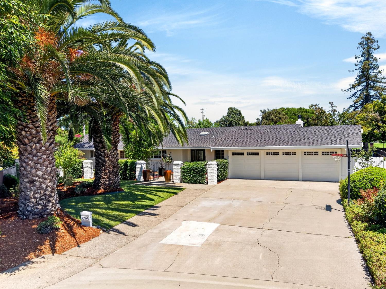 27340 El Macero Court
