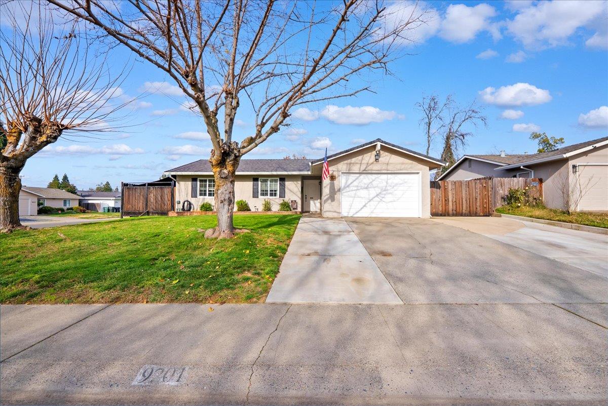 9201 Castlemont Circle