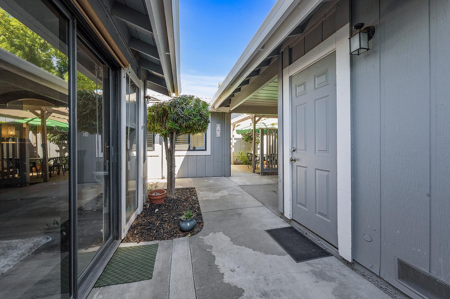 3278 Amethyst Drive