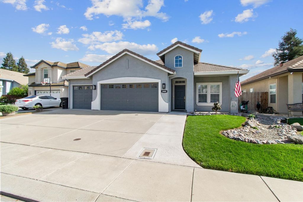 Photo of 2408 Snapdragon Court, Modesto, CA 95355 (MLS # 226043147)