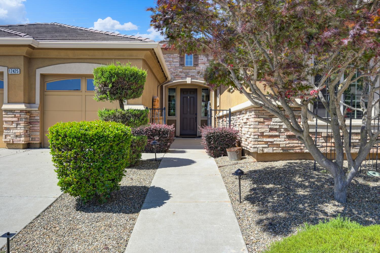 12425 Kibbie Lake Way