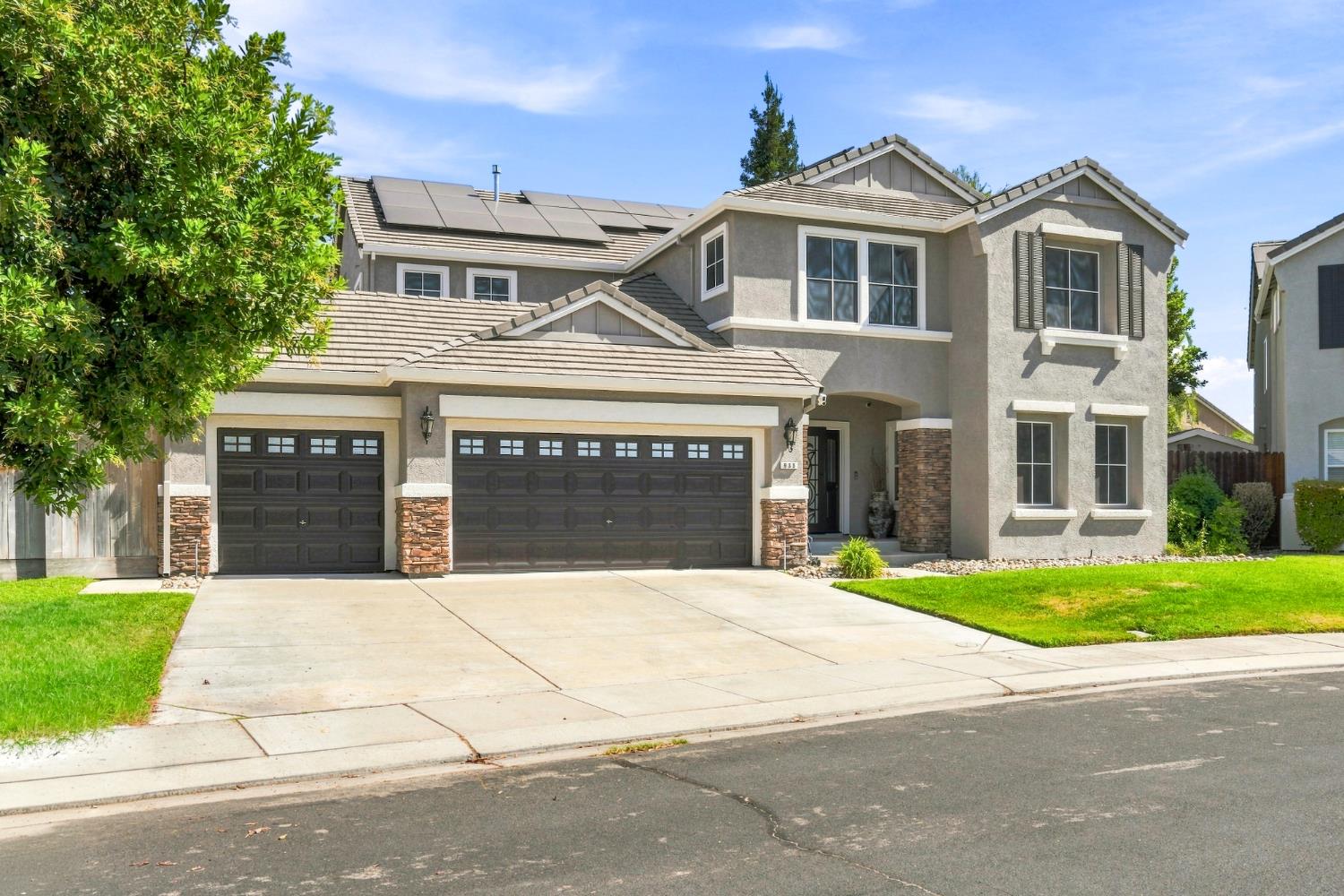 935 Shortland Circle