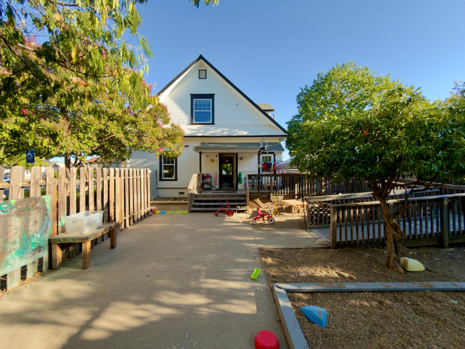 218 5th Street
