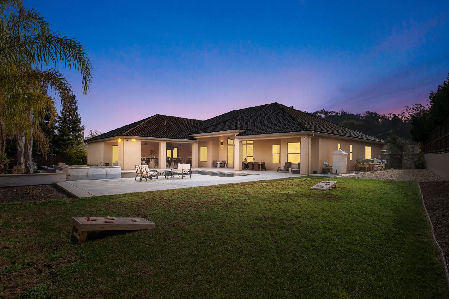 10407 Fox Borough Drive