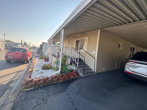 MLS: 225027181