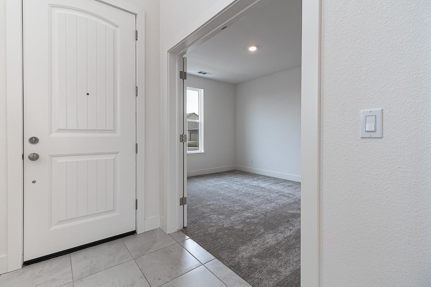 1807 Birdie Avenue