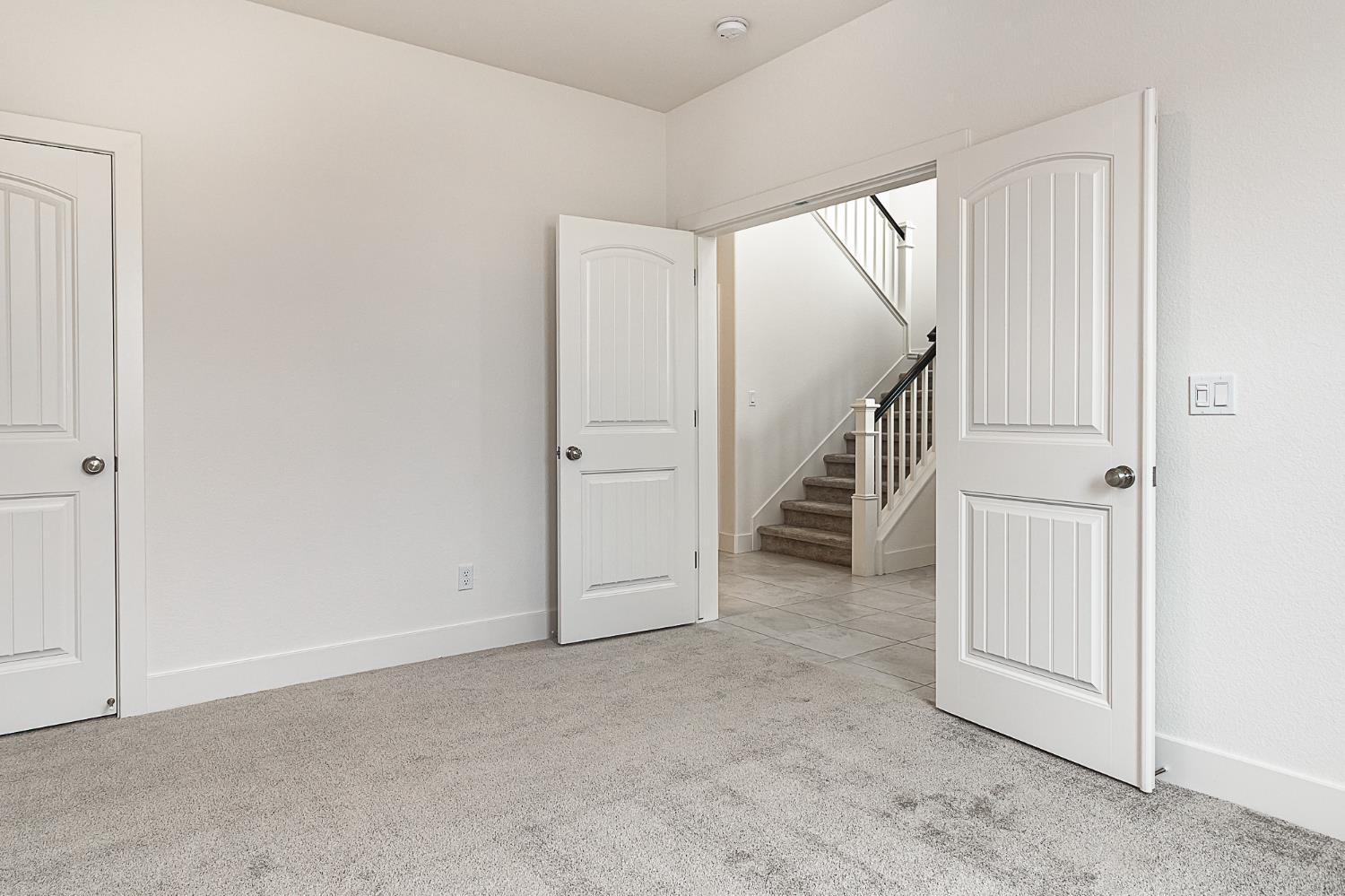 1807 Birdie Avenue