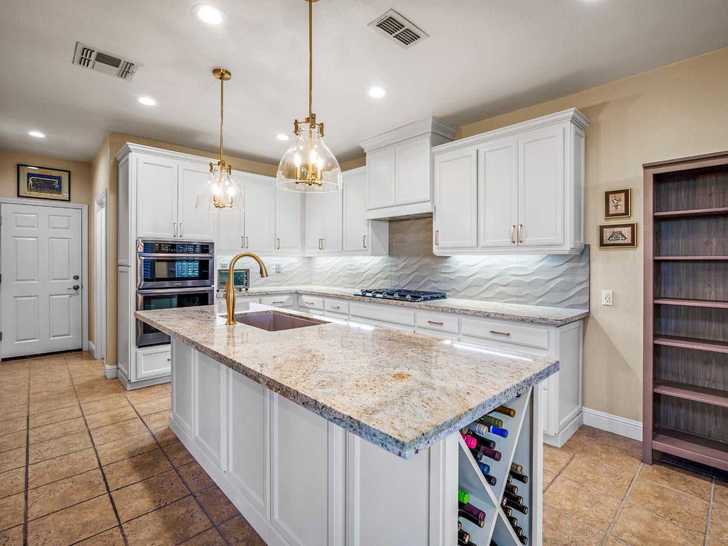 524 Silvaner Court