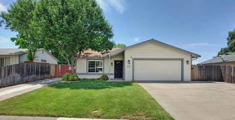 6837 Waxwing Way Sacramento CA 95842