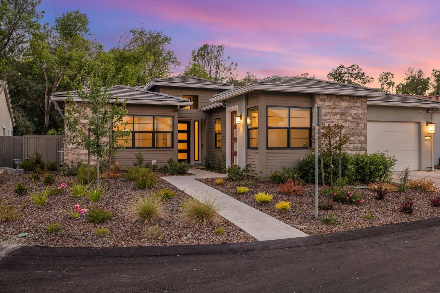 8650 Buckbrush Lane