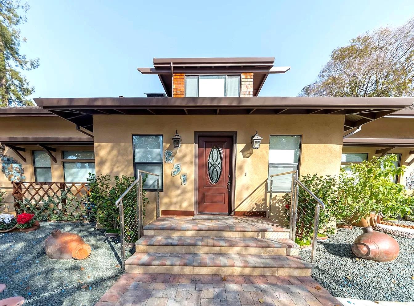 251 Middlefield Road