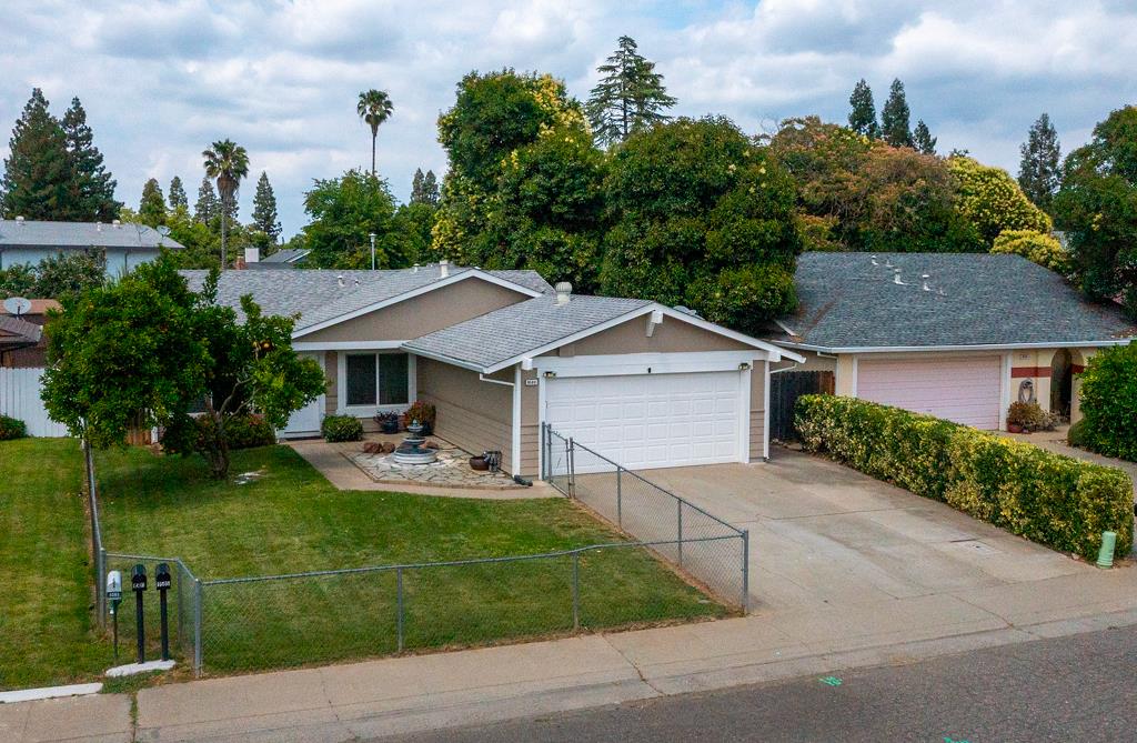 9589 Countryroads Drive