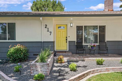 MLS: 225062562