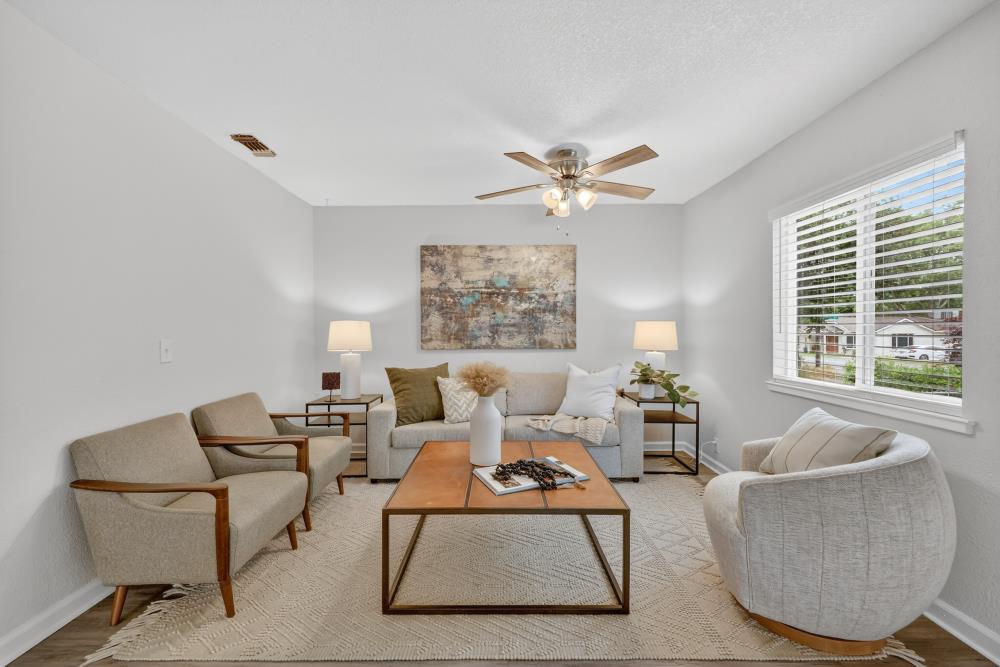 7641 Twin Oaks Avenue