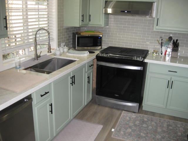 1400 N Tully 57
