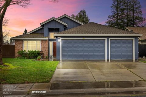 5926 Palm Springs Court Elk Grove CA 95758