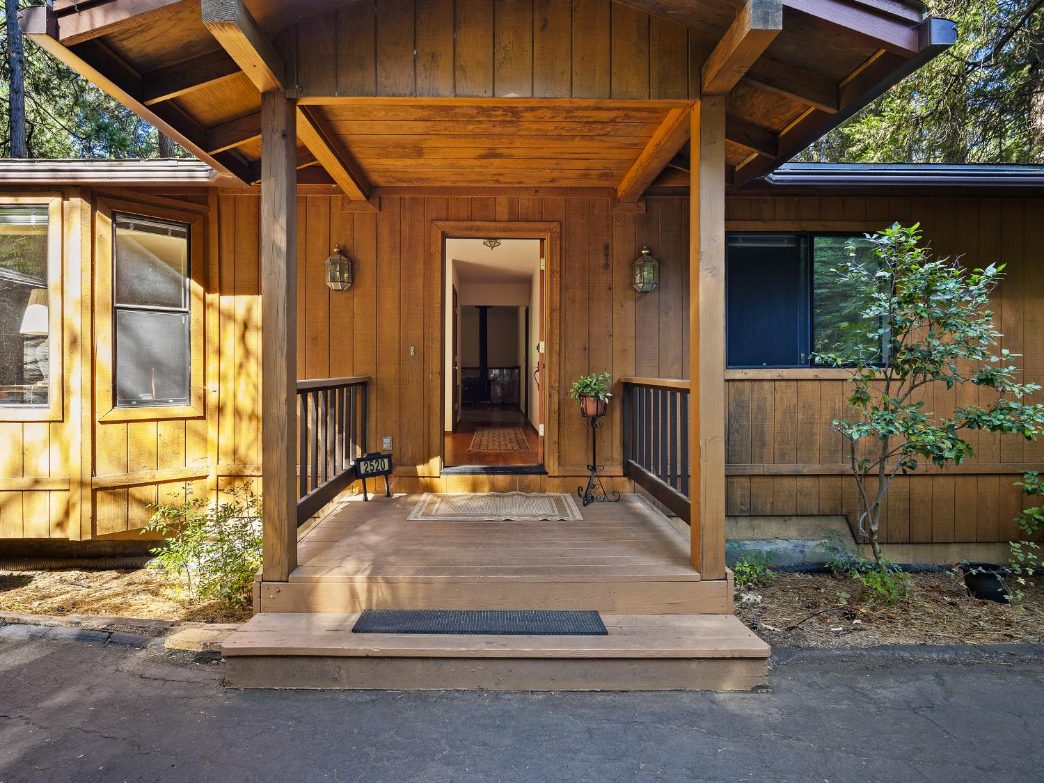 2520 Waxwing Lane