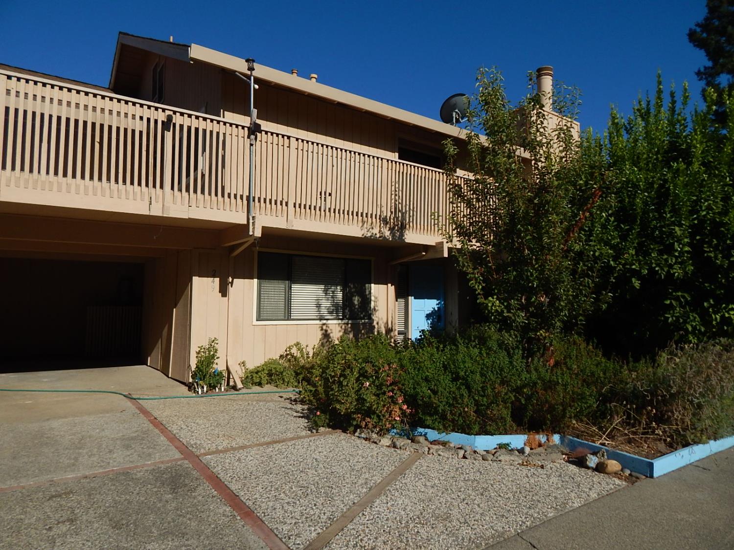 247 El Cajon Avenue