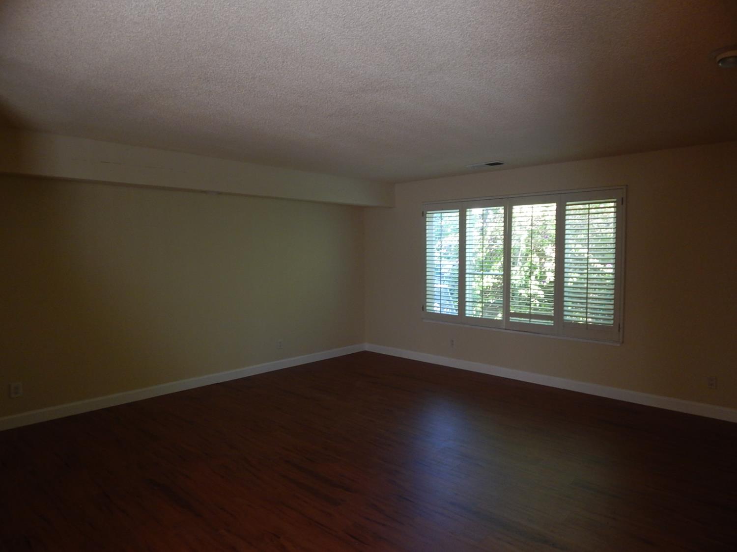 247 El Cajon Avenue