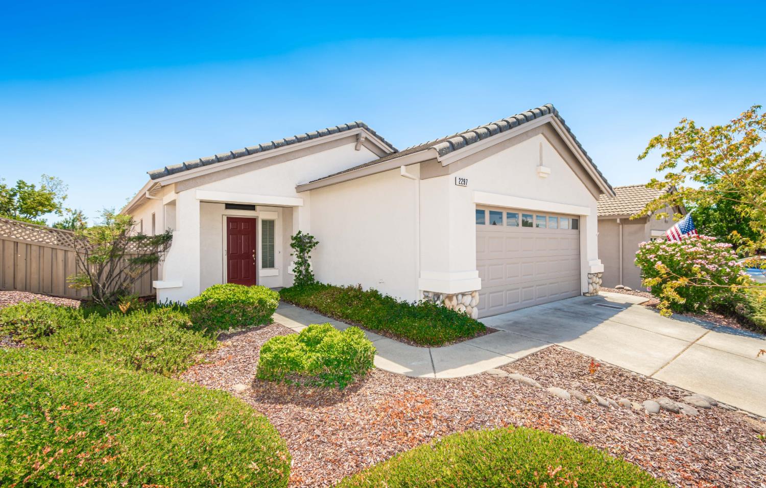2297 Winding Way