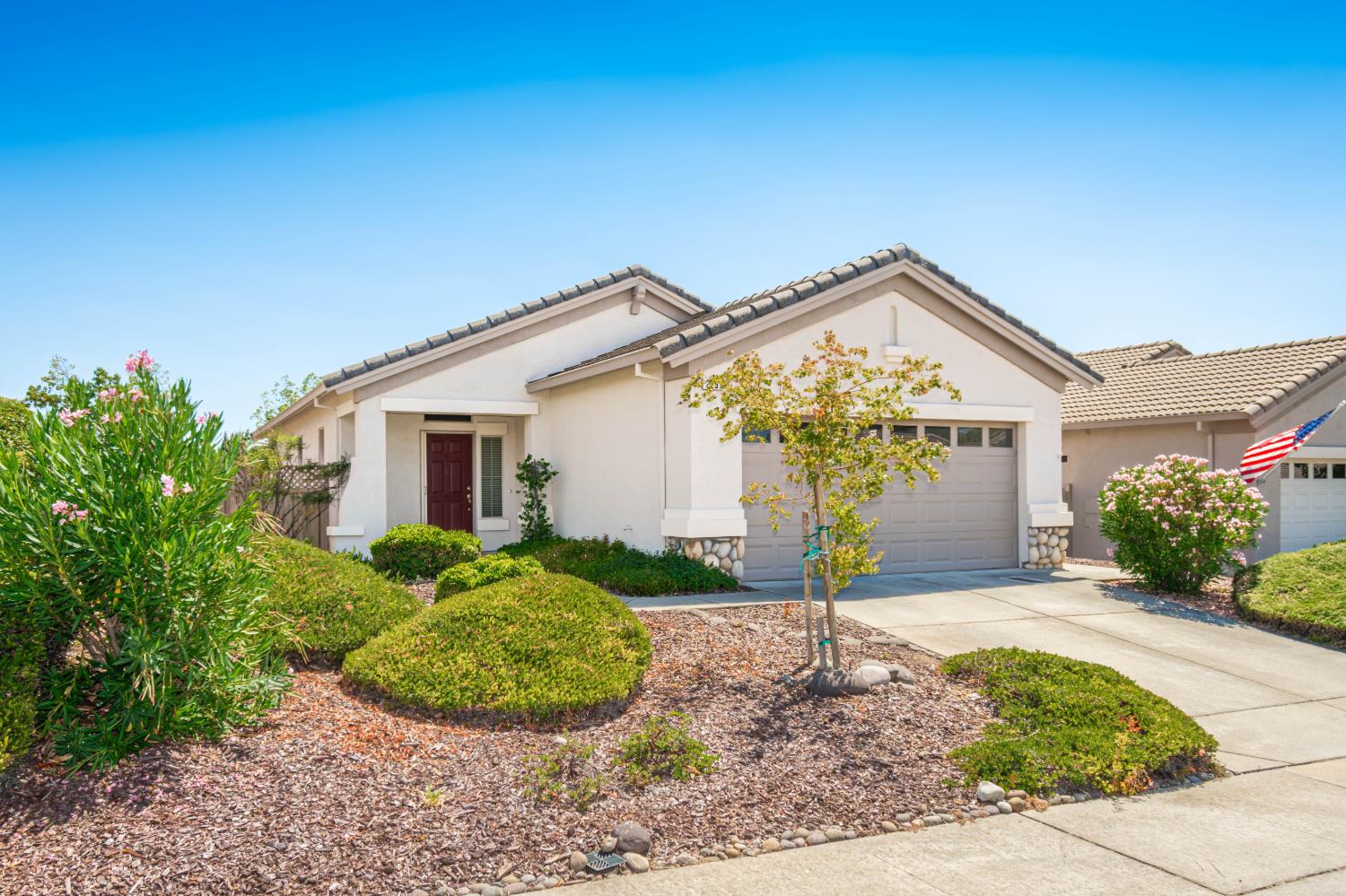 2297 Winding Way