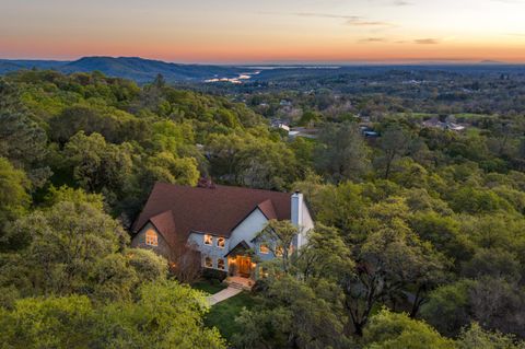 2045 Toscana Place Auburn CA 95603