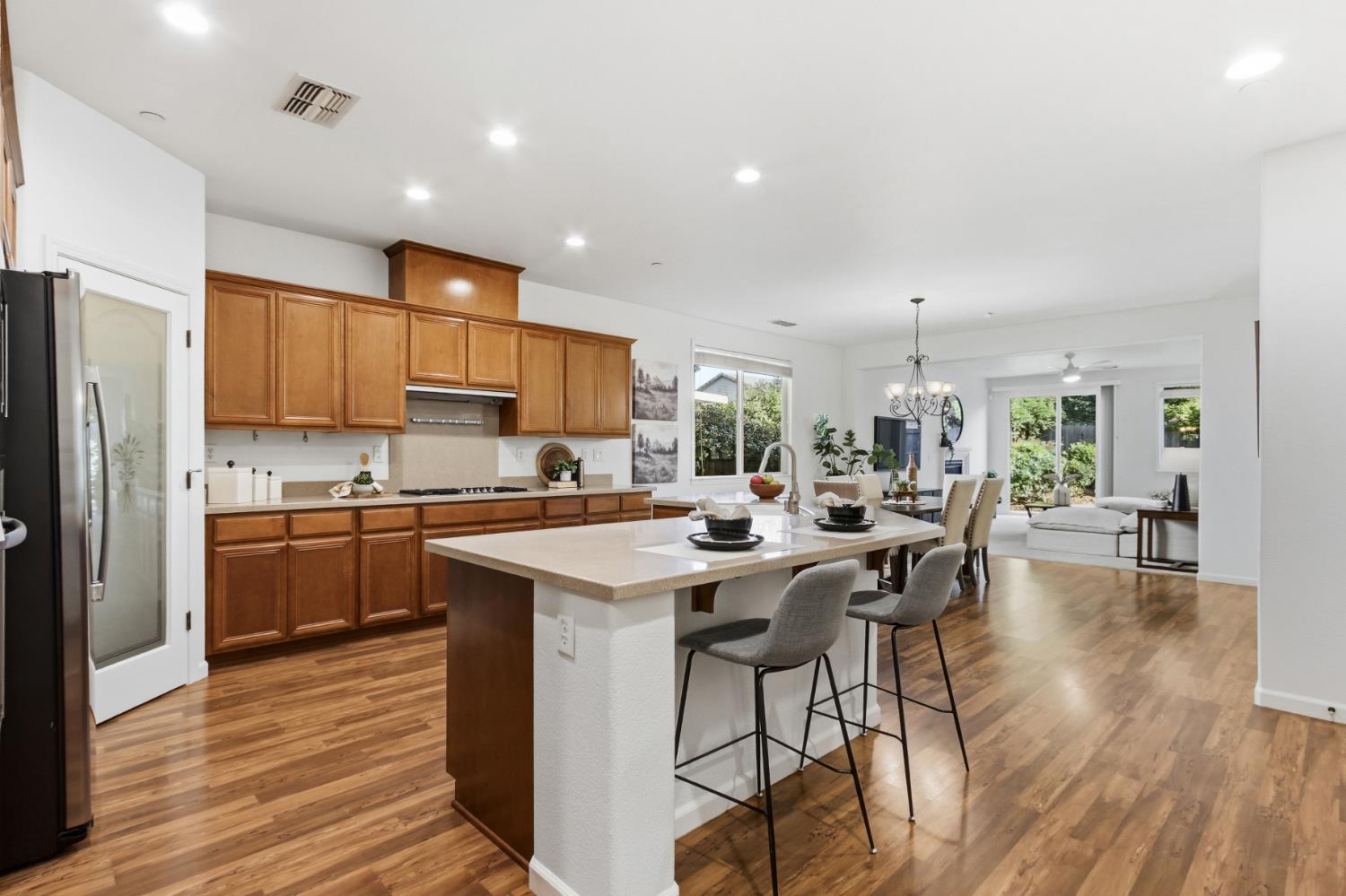 2366 Ortiz Avenue