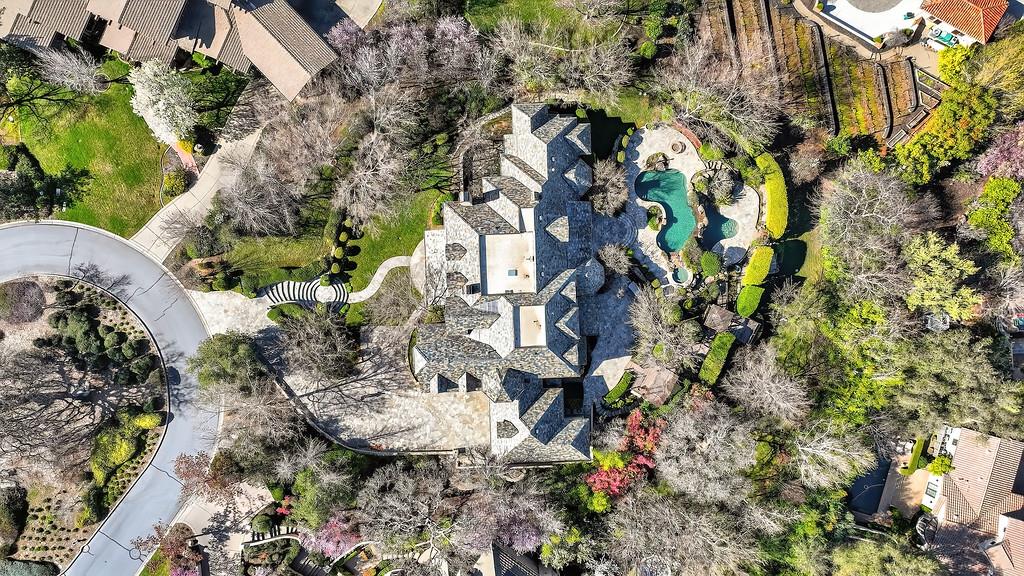 5001 Bent Creek Court