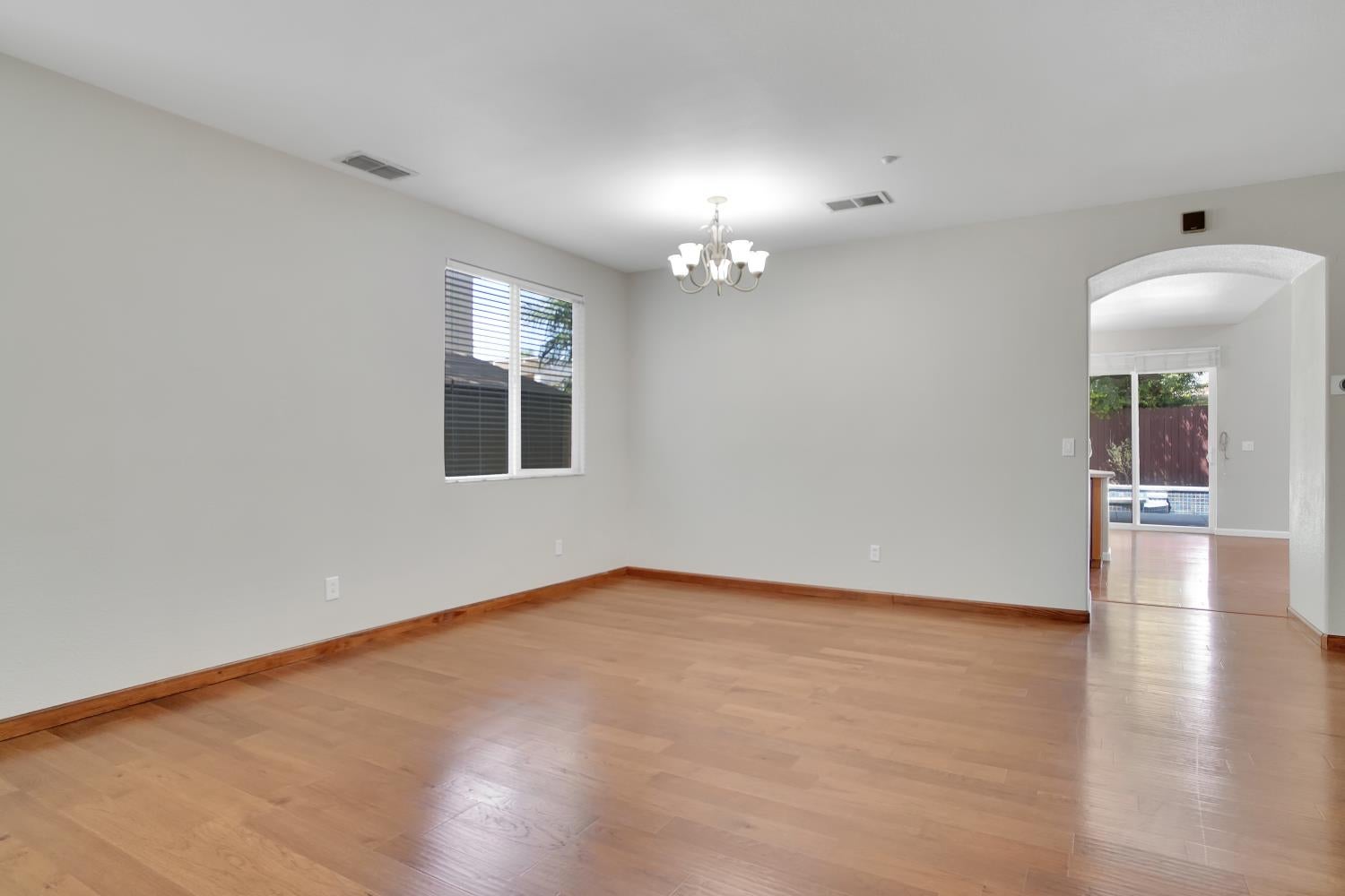 1809 Gable Drive
