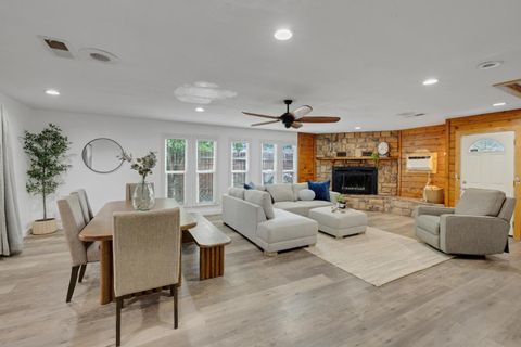 MLS: 225063428