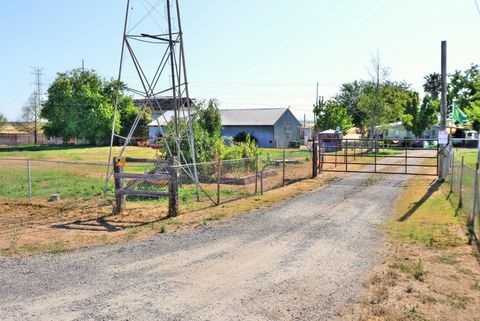 7301 E LEVEE Road Rio Linda CA 95673