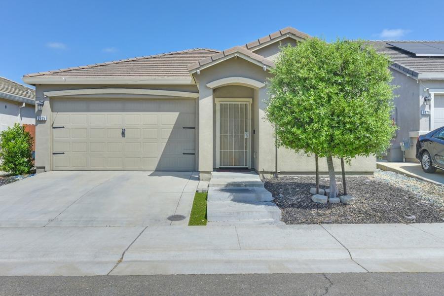 2825 Napoleon Way