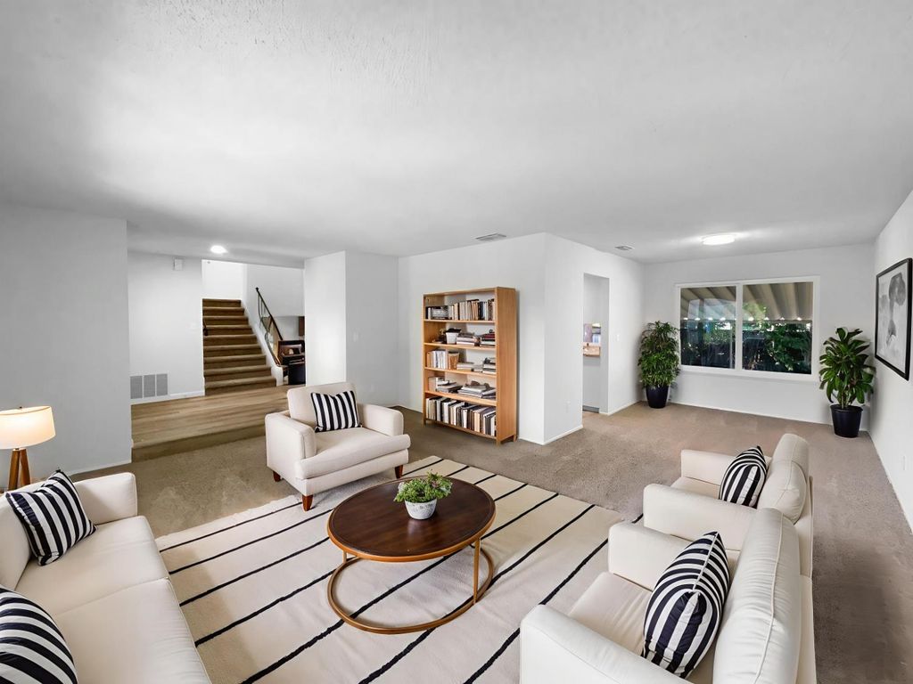 Photo of 4515 Montril Way, Sacramento, CA 95823 (MLS # 225132529)