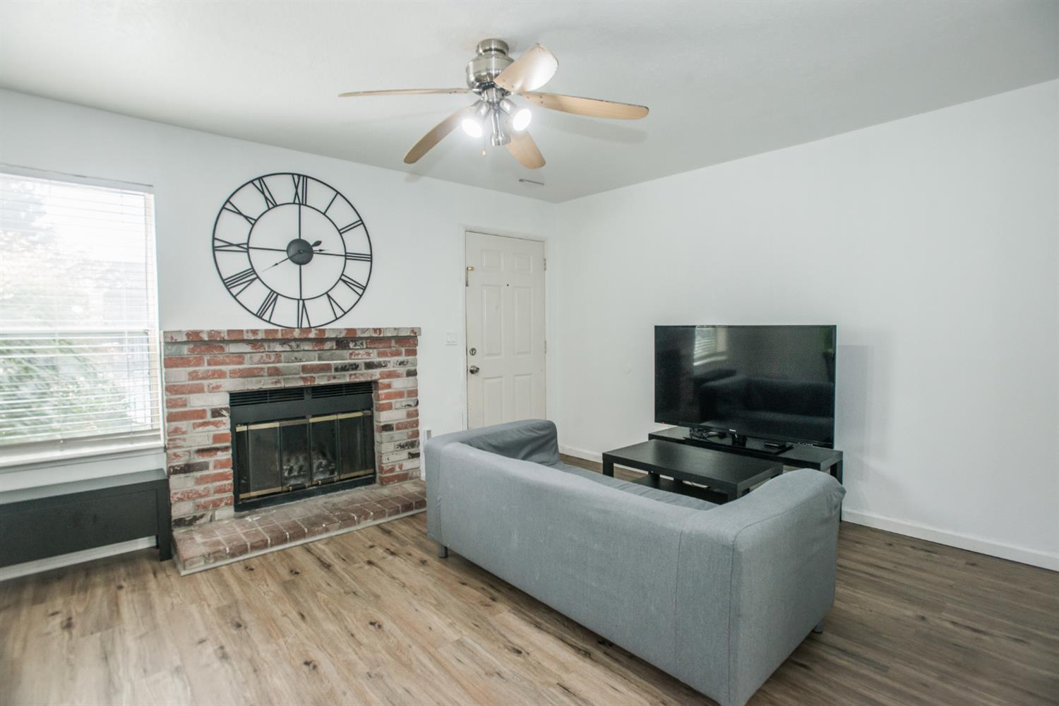 9141 Newhall Drive 60